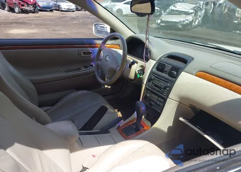 2002 Toyota Camry Solara Se V6 z USA, uszkodzony, nr VIN 2T1CF28P42C601073